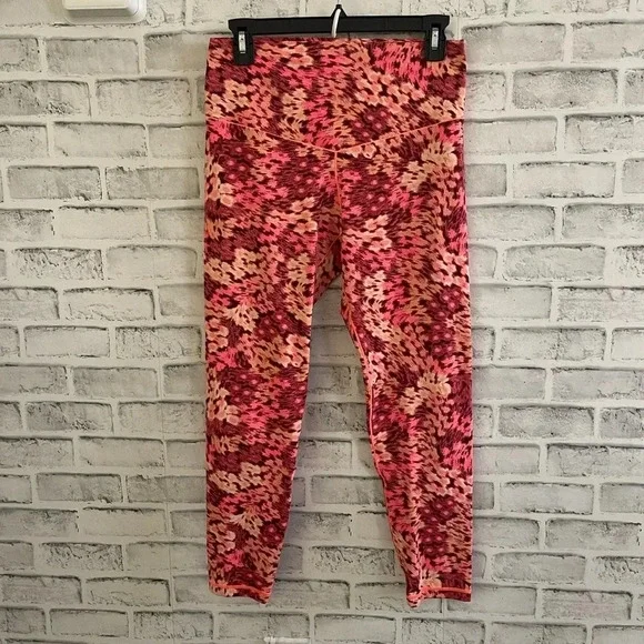 Aerie Offline Pink Real Me Extra Hold Hi-Rise 7/8 Pink floral leggings Large - Picture 2 of 6